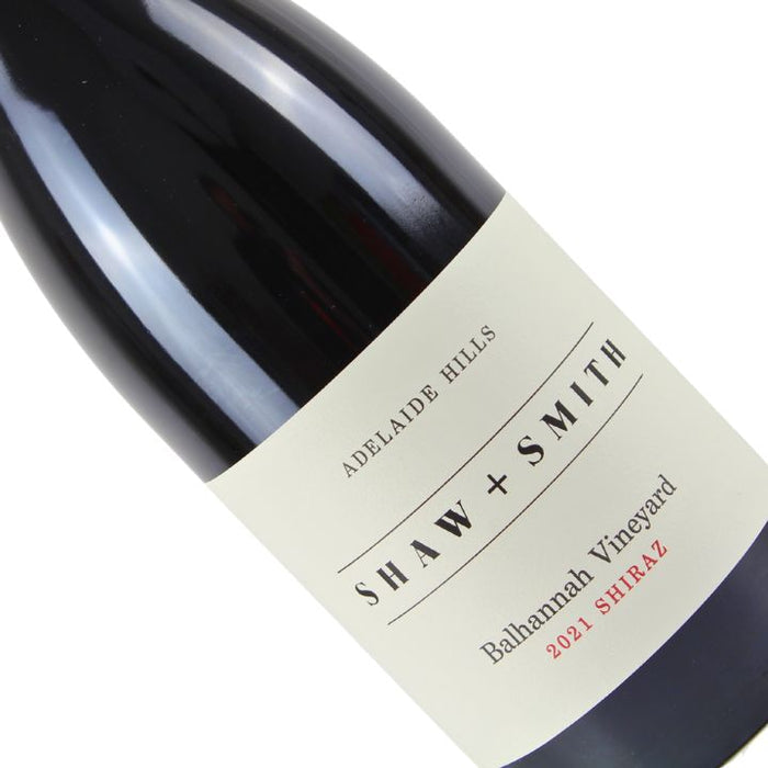 Shaw + Smith Balhannah Vineyard Adelaide Hills Shiraz 2021 Close up