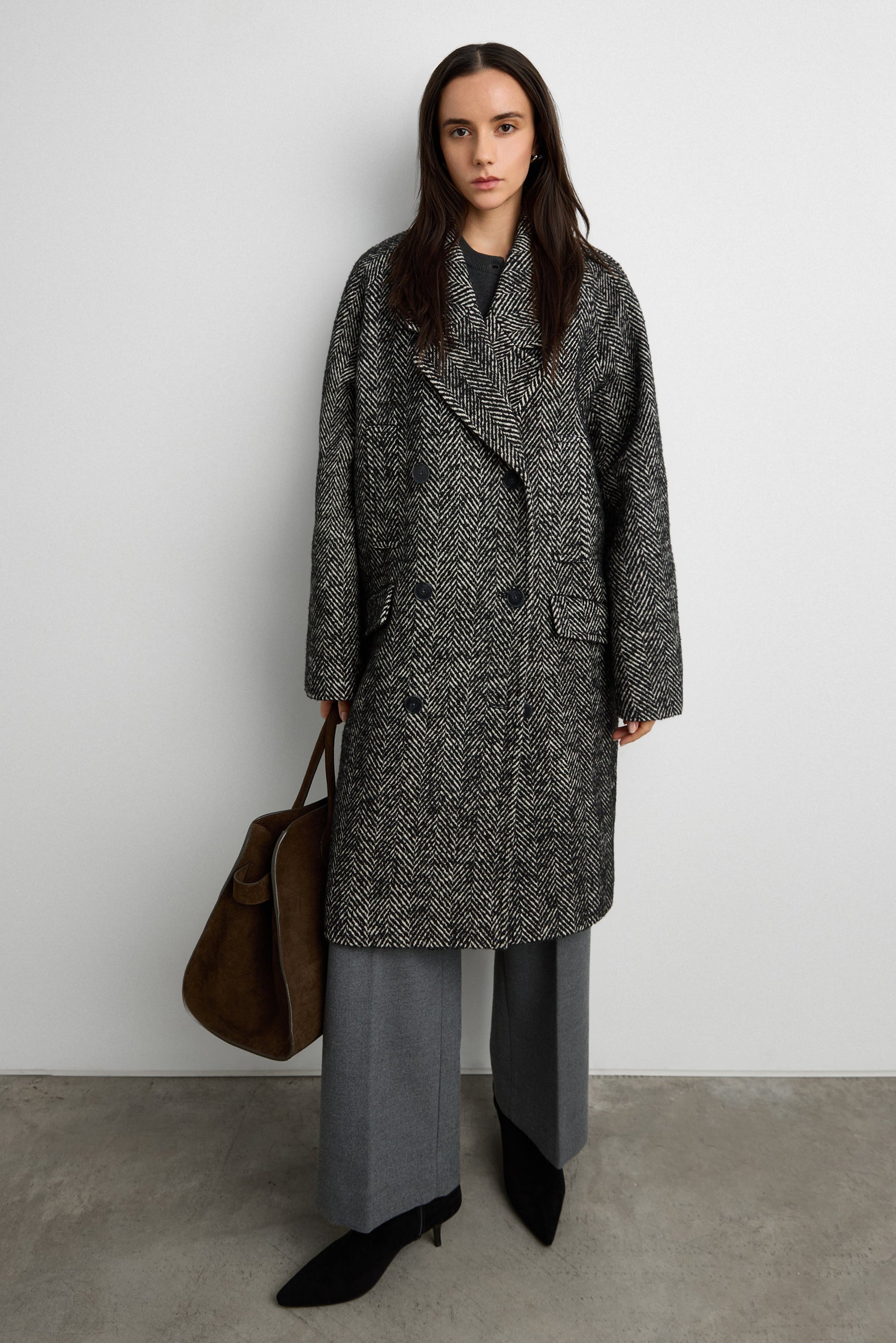OVERSIZED WOOL-BLEND DOUBLE-BREASTED COAT