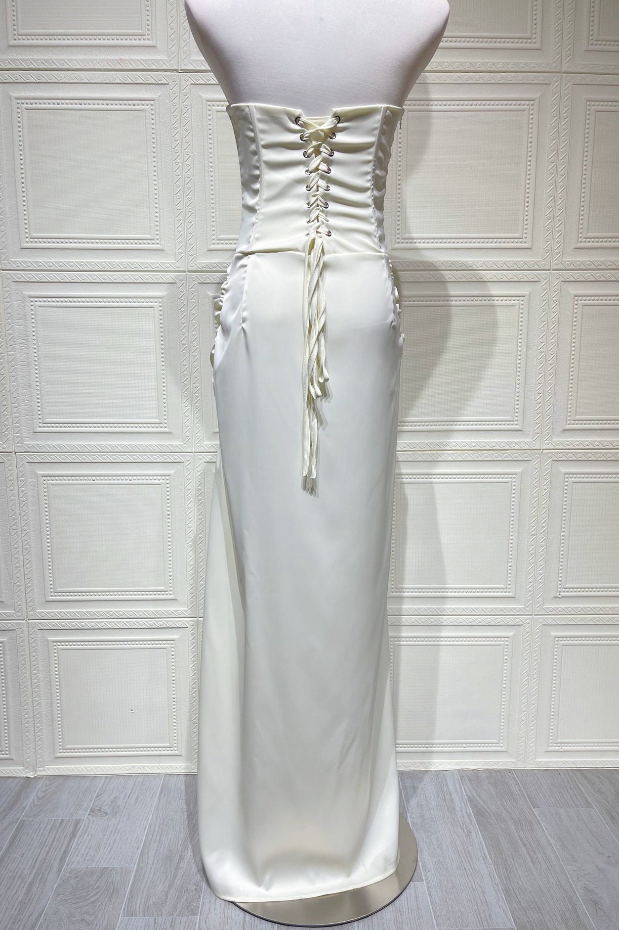 Off-white Satin Twist Fitted Slit Dress