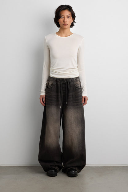 VINTAGE WASH ELASTIC WAIST JEAN