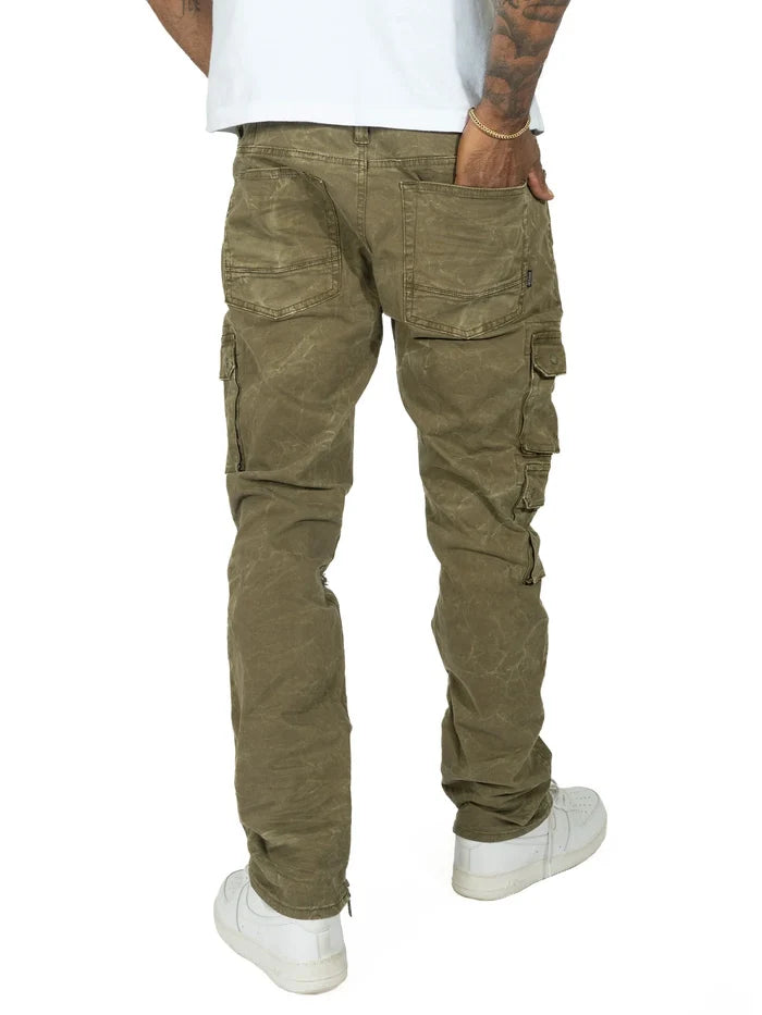 Makobi Berteli cargo denim pants in olive color, featuring multiple pockets and a relaxed fit for casual wear.