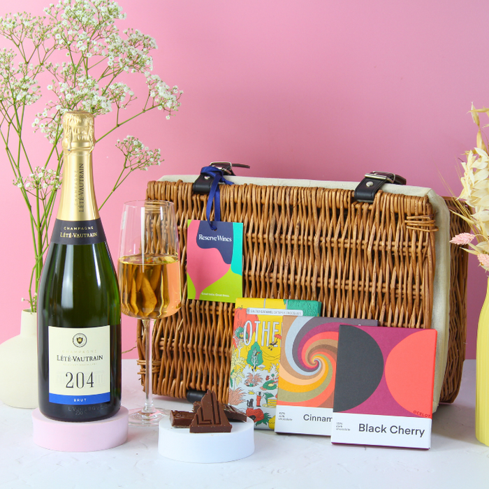 The Celebration Hamper – Champagne & Artisan Chocolate
