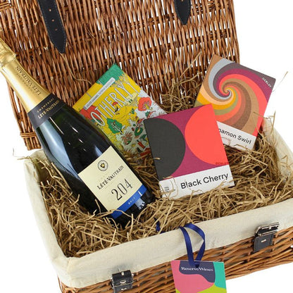 The Celebration Hamper – Champagne & Artisan Chocolate