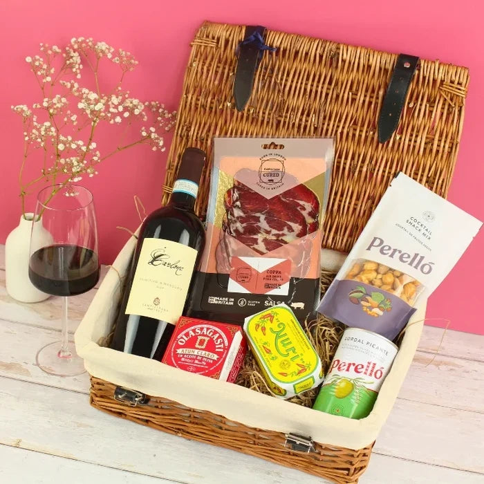 The Primitivo Hour Luxe Gift Hamper