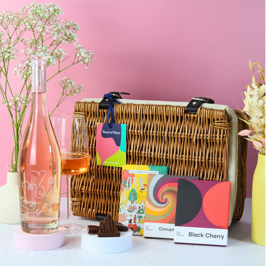 The Rosé Retreat Hamper – Rosé Wine & Artisan Chocolate
