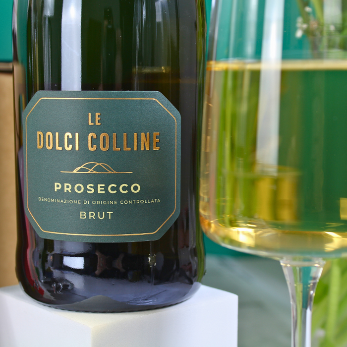 The Sparkling Selection Hamper – Sparkling Wines with Snacks & Chocolate